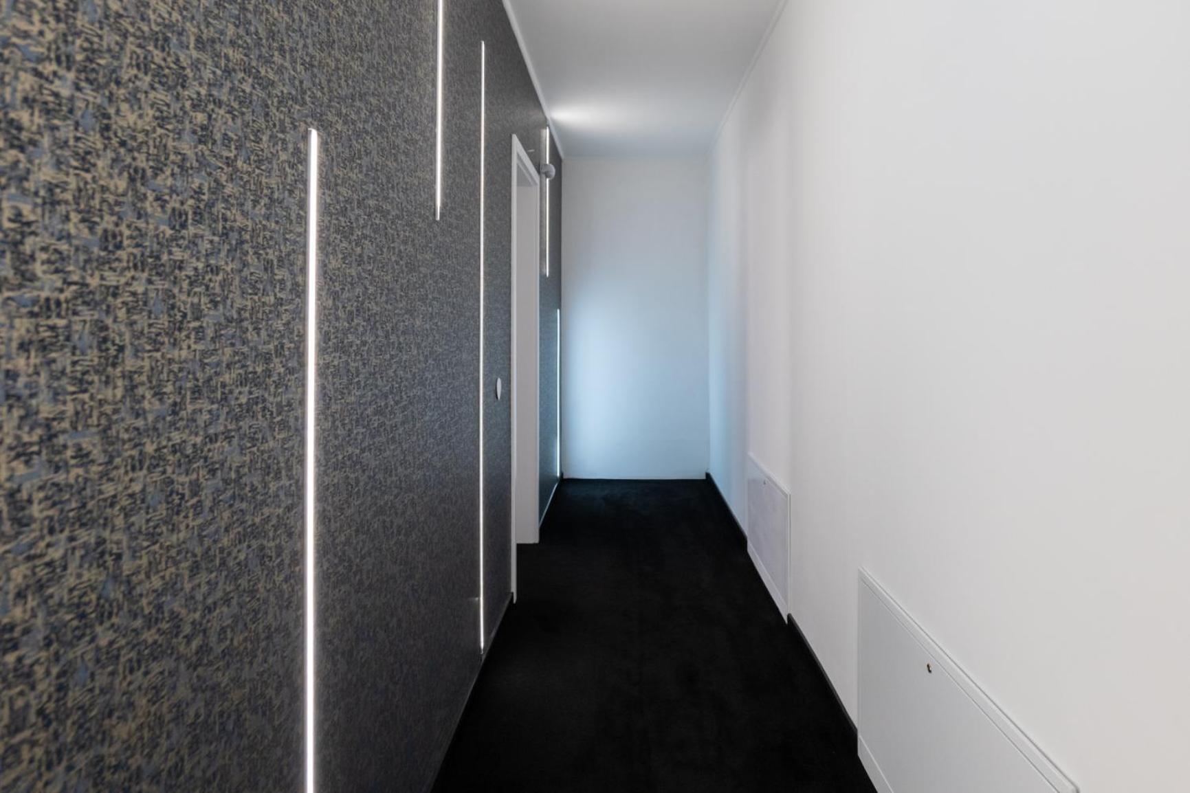 Titan Centrum Apartman Nyiregyhaza Exterior foto